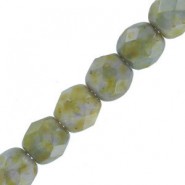 Czech Fire polished facet kralen 4mm Chalk white olive green luster